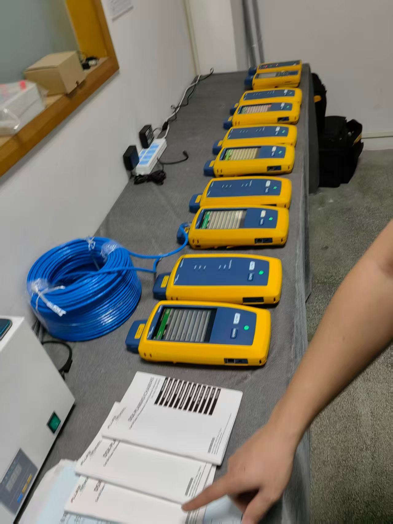 Batch Quality Inspection and Fluke Testing Station